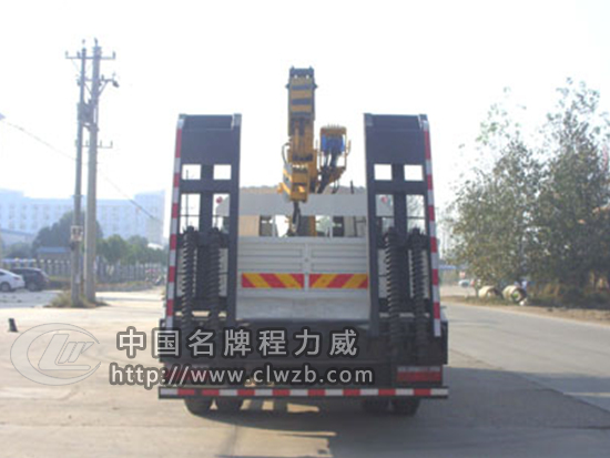 �|�L(f��ng)�����๦��ƽ�厧��܇