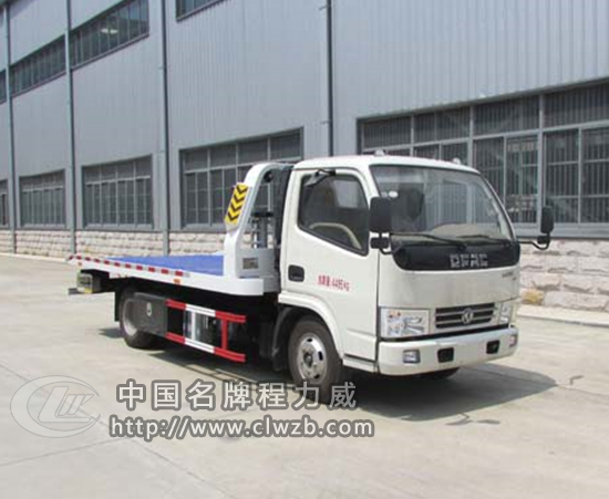 �|�LС������һ�϶�����܇