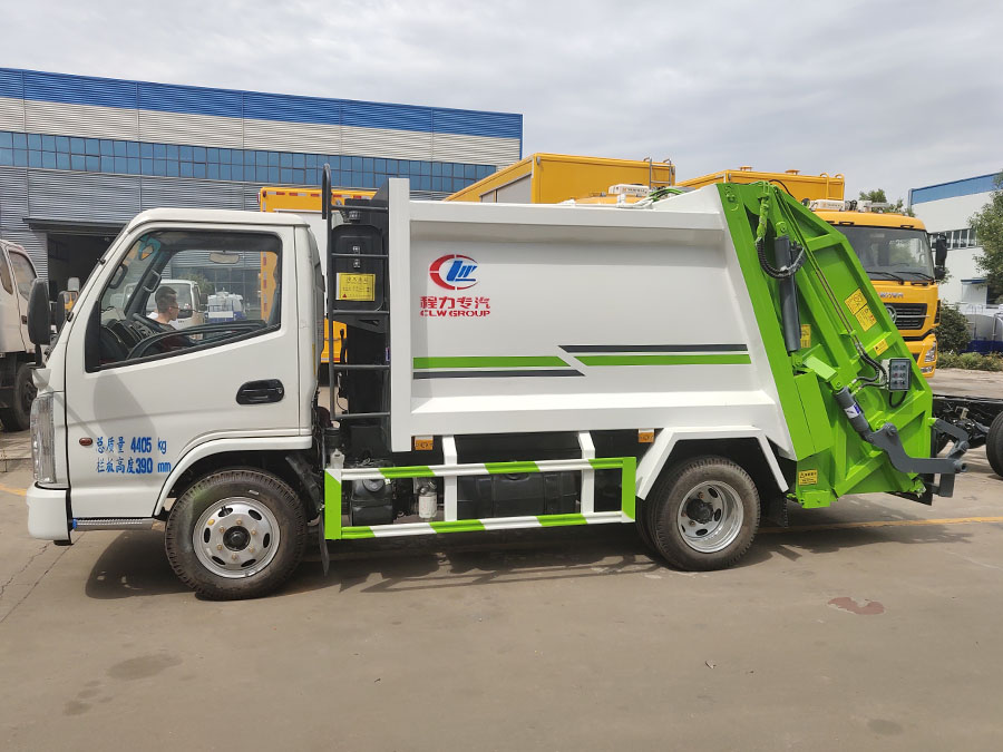 �P�R�{�Ɖ��s����܇