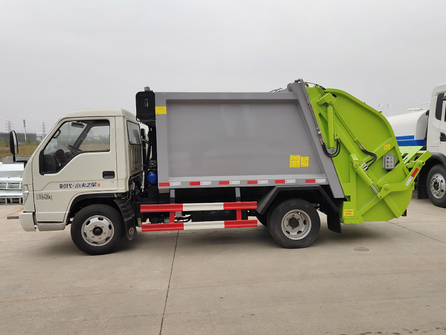 ����С��4�����sʽ����܇(ch��)