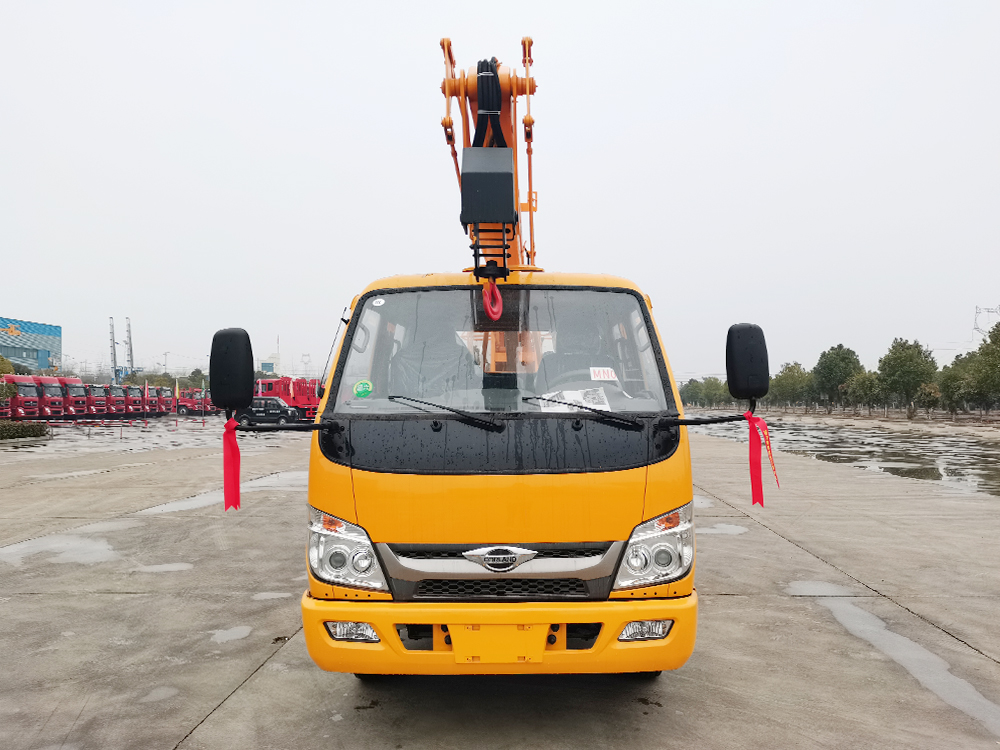 ����С��֮��13�׸߿����I(y��)܇